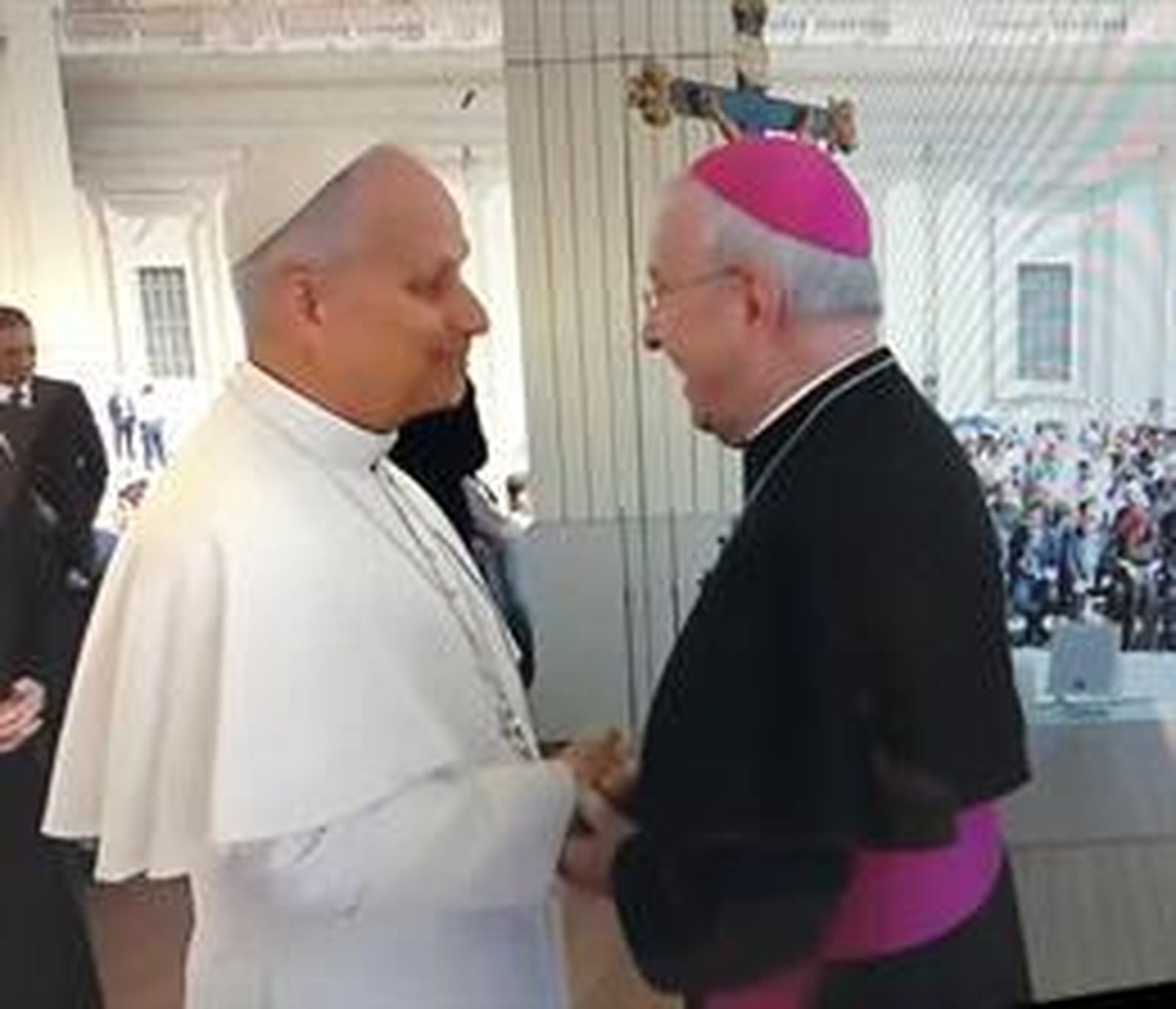 El obispo Taltavull saluda a León XIV