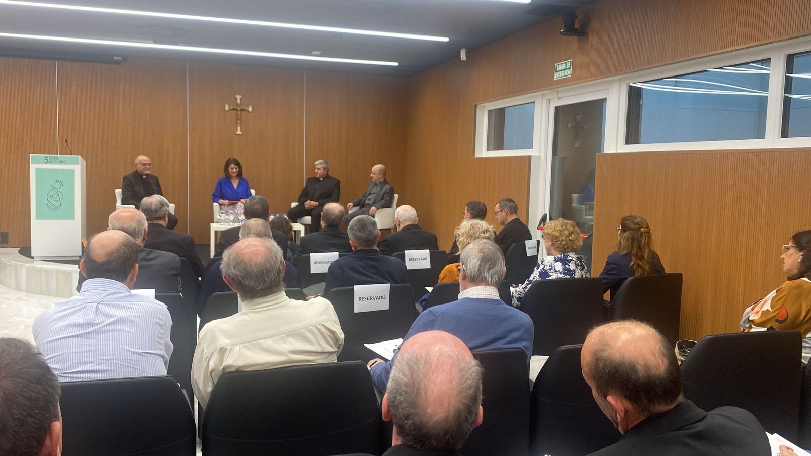 Mesa redonda de presentación de la Instrucción de la CEE sobre abusos