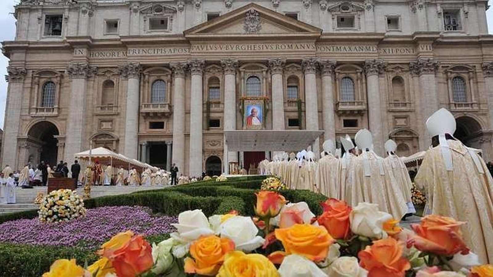 Momento de la beatificación de Juan Pablo II