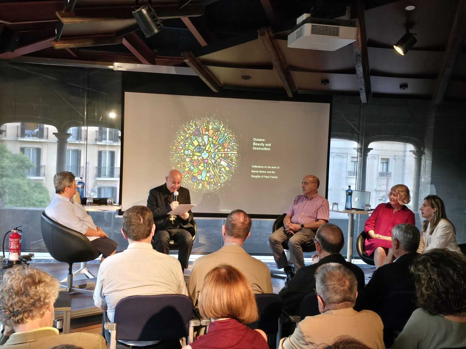 Conferencia de Paglia en Barcelona