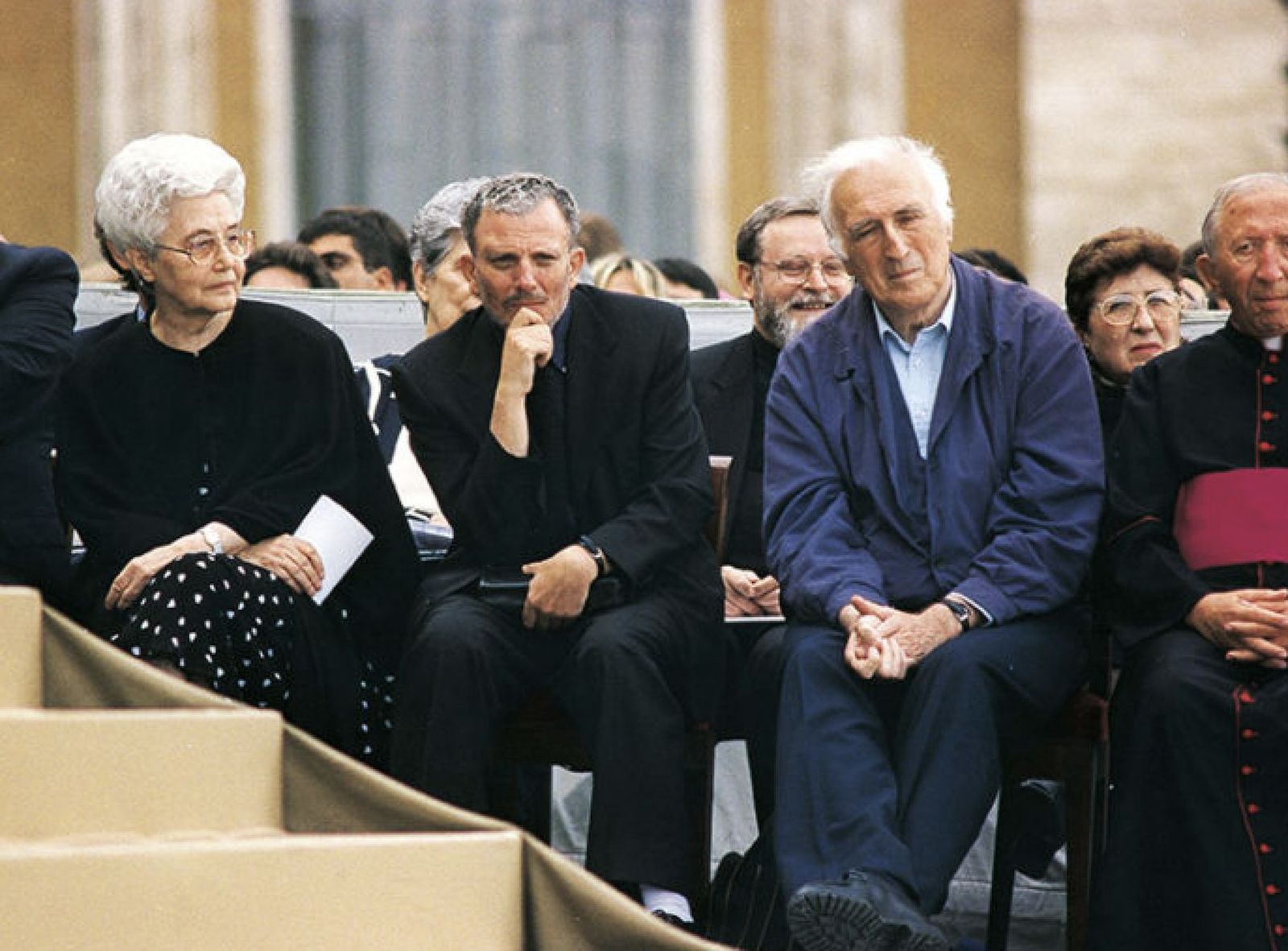 De izquierda a derecha, los fundadores de los Focolares, Camino Neocatecumenal, El Arca y Comunión y Liberación