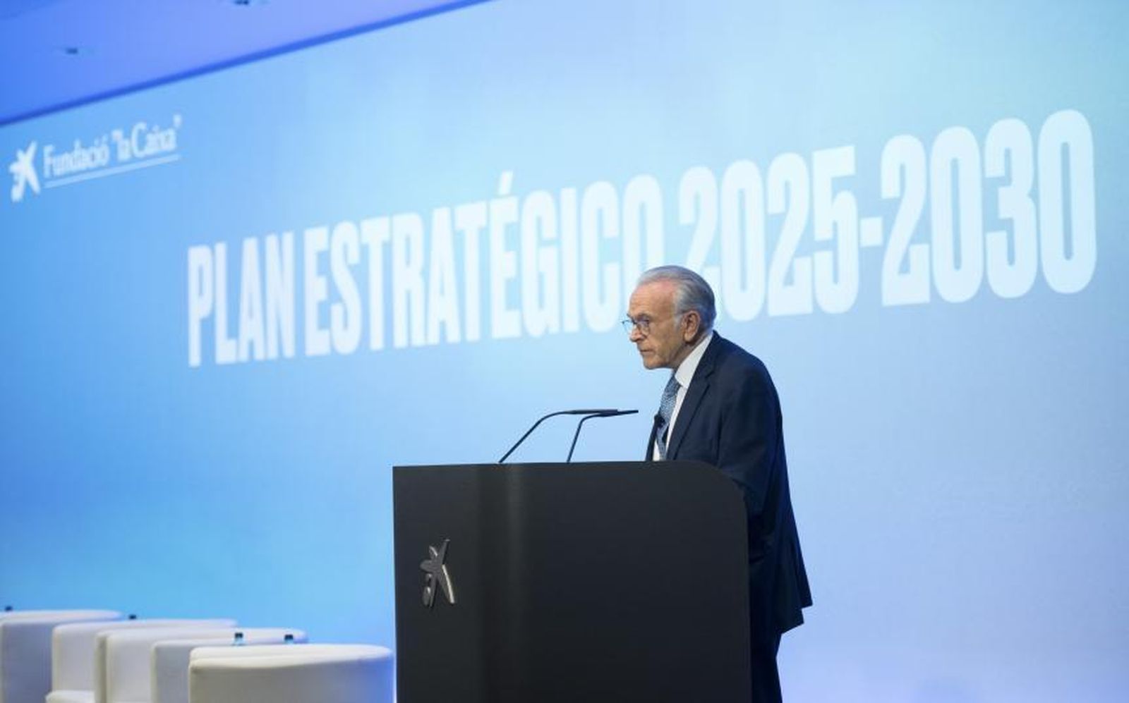 Isidro Fainé durante la presentación del Plan Estratégico a los empleados de Fundación ”la Caixa”.© Fundación "la Caixa"