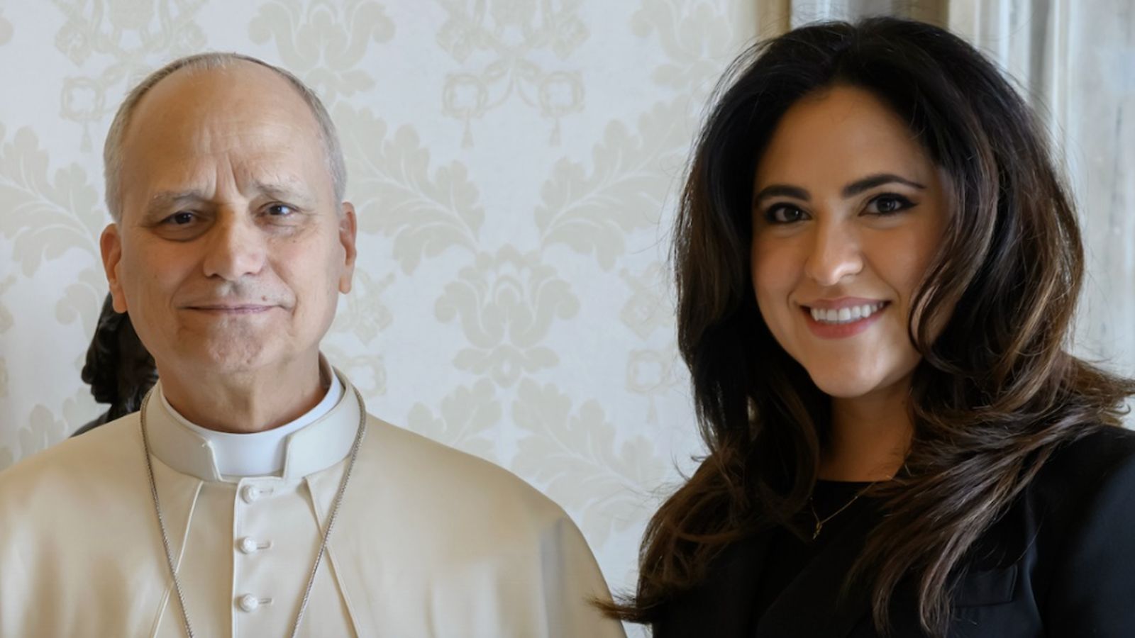 El Papa, con Montserrat Alvarado