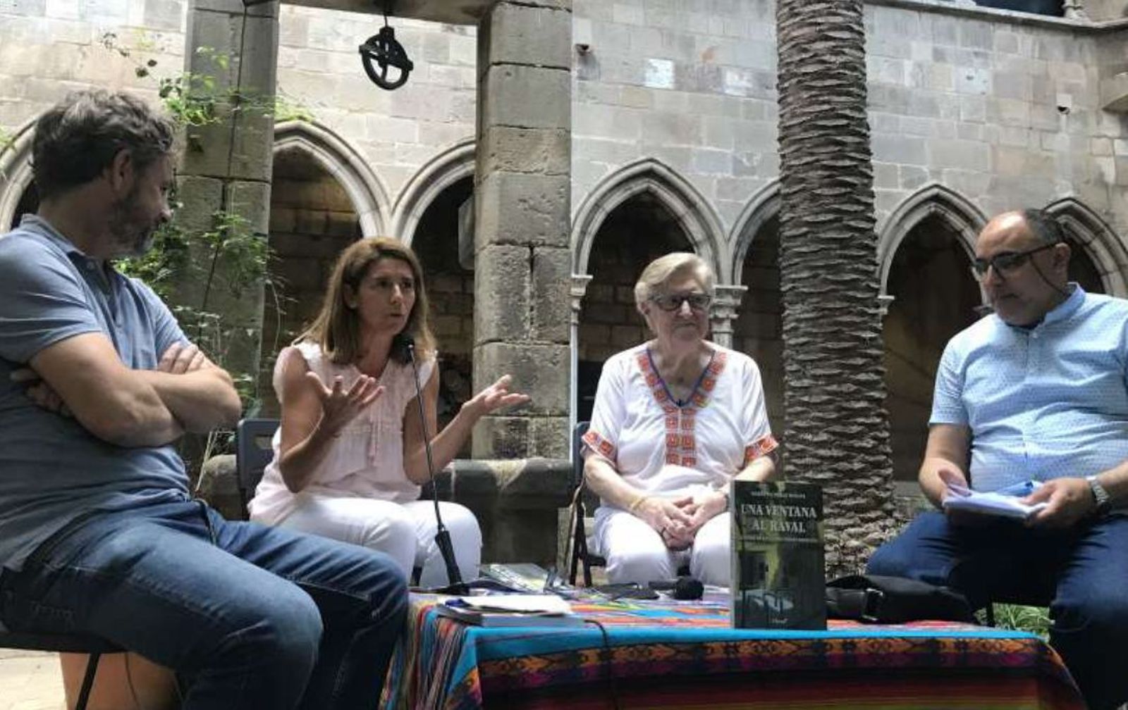 Presentación 'Una ventana al Raval'