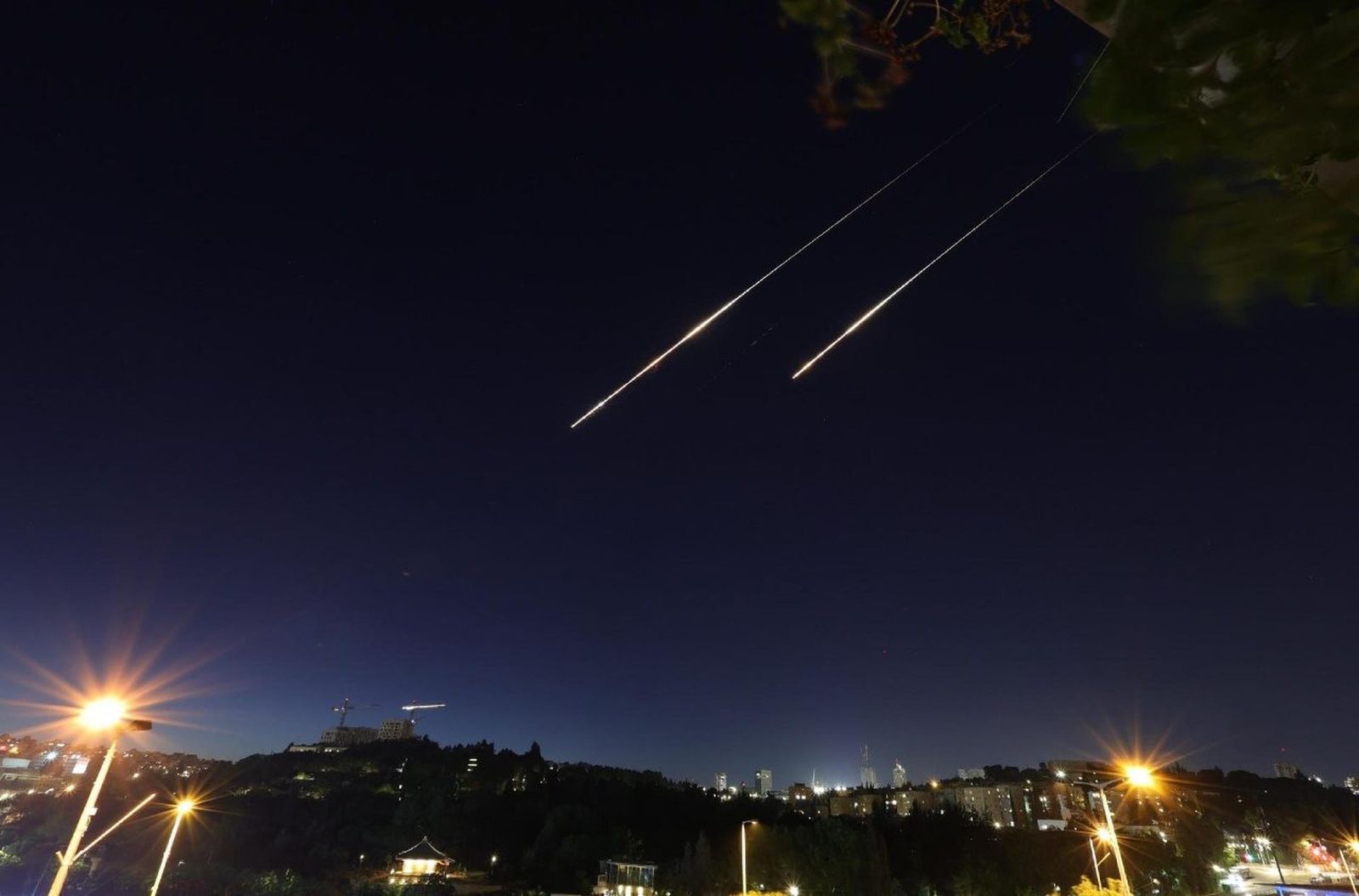 Misiles en el cielo de Jerusalén el 15 de junio de 2025