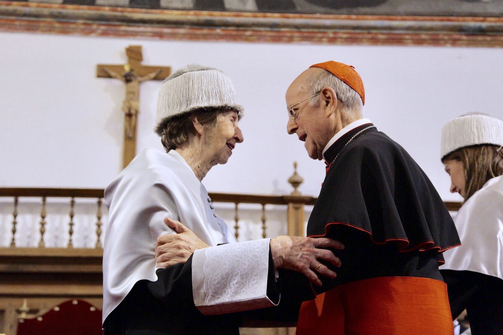 Margarita Salas, junto al cardenal Blázquez