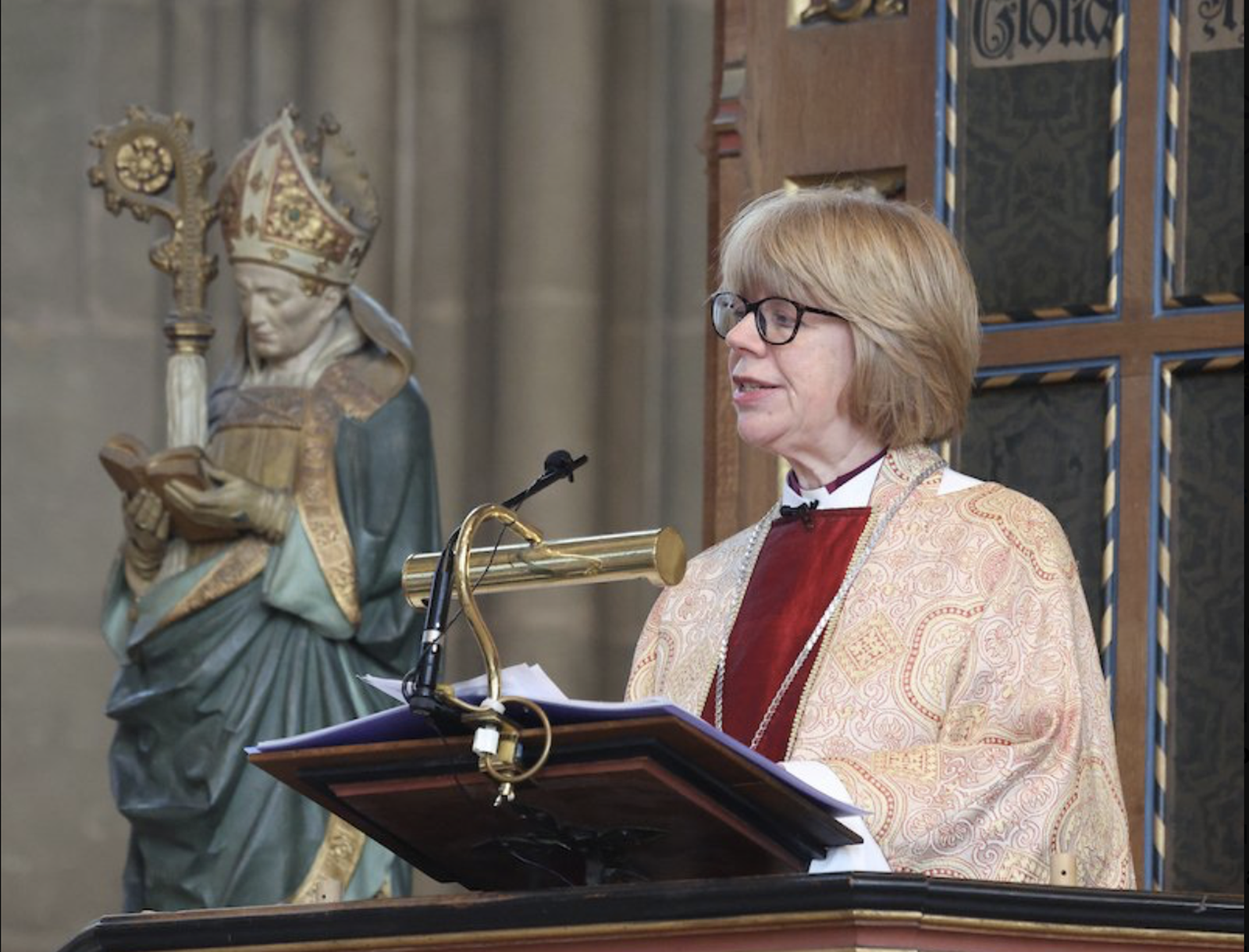 Sarah Mullally arzobispa de Canterbury