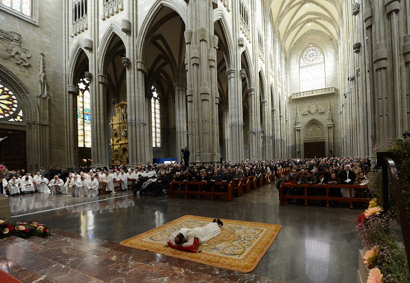 ordenacionObispoVitoria-322